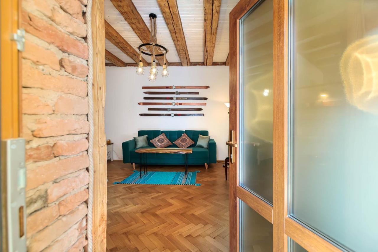 Ferienwohnung Saint John'S 22 Brașov Exterior foto