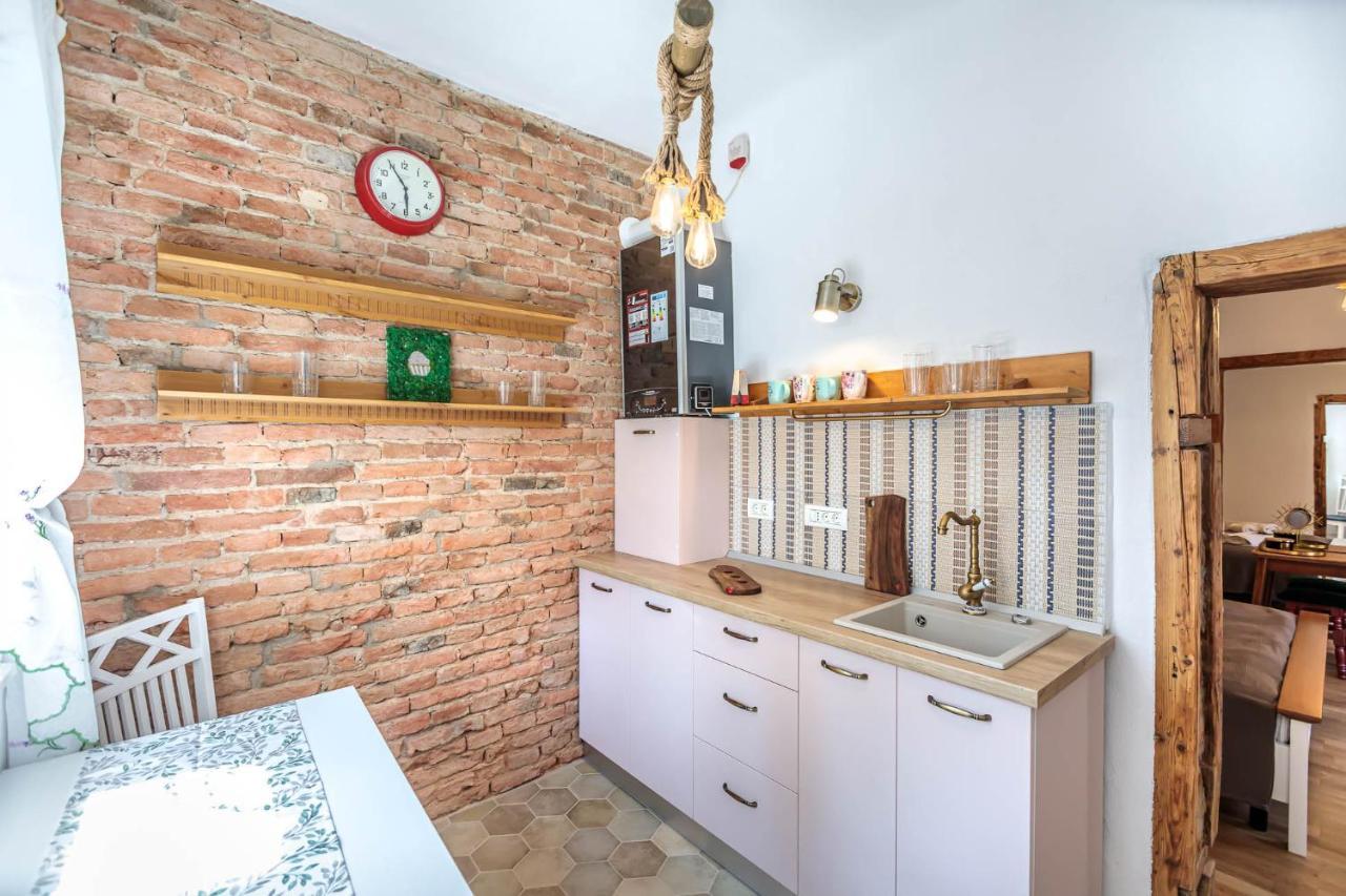 Ferienwohnung Saint John'S 22 Brașov Exterior foto