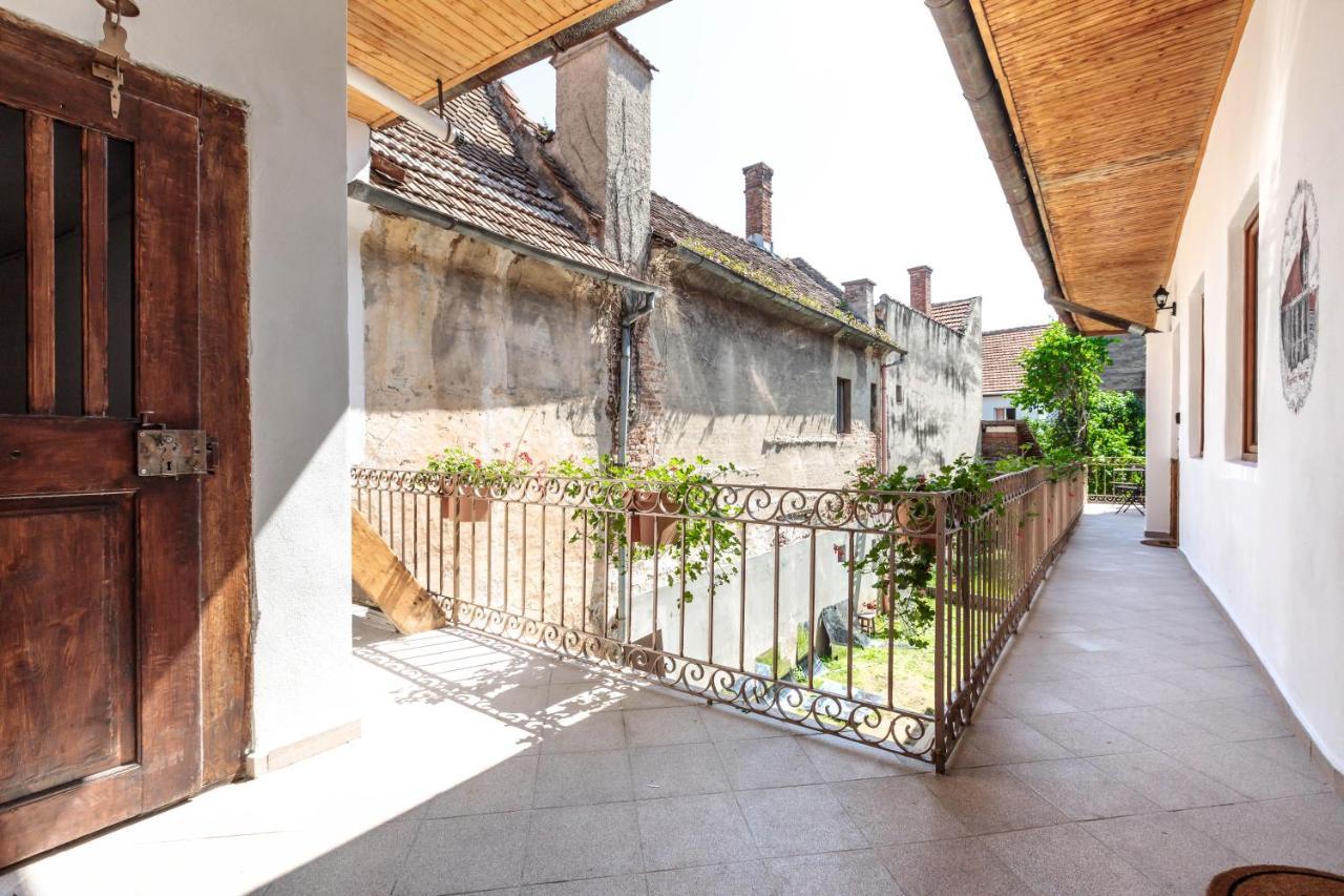 Ferienwohnung Saint John'S 22 Brașov Exterior foto