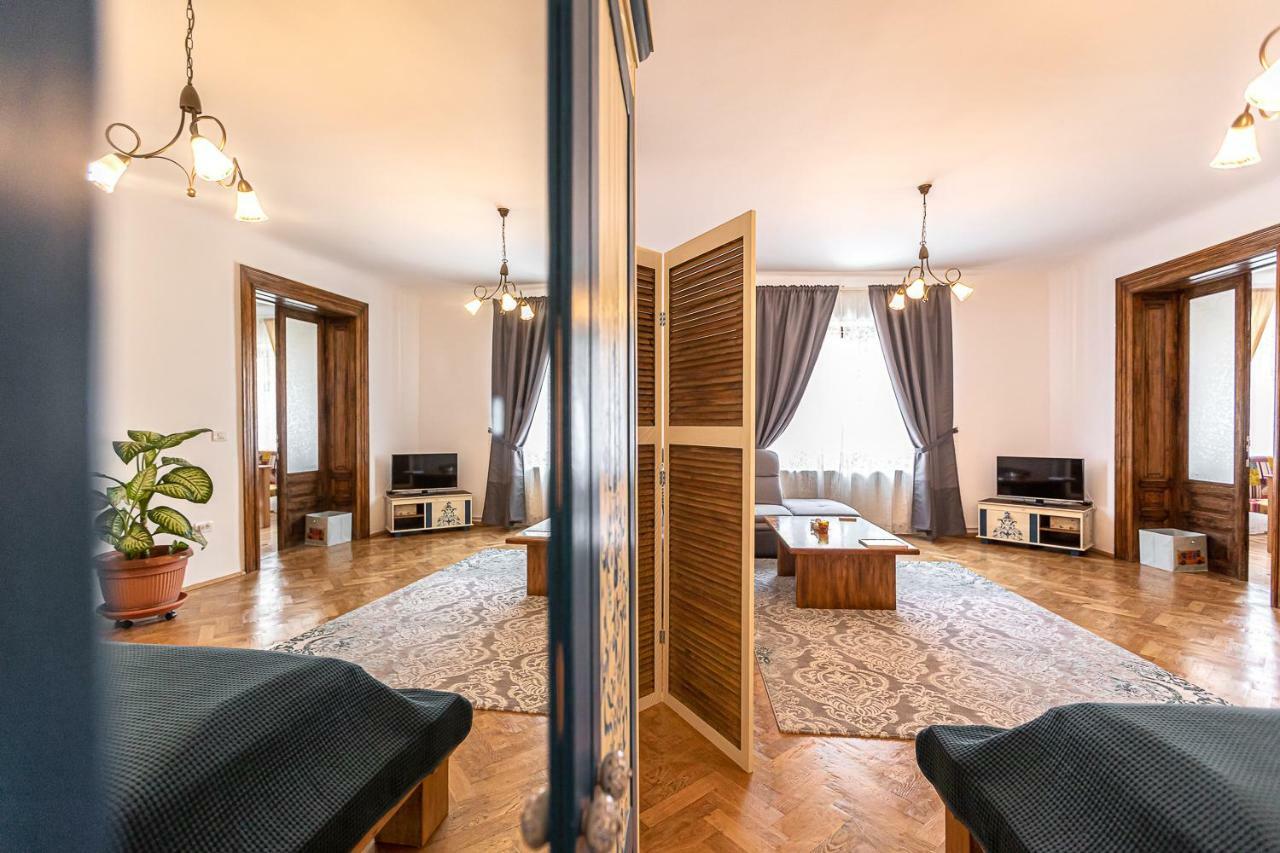 Ferienwohnung Saint John'S 22 Brașov Exterior foto