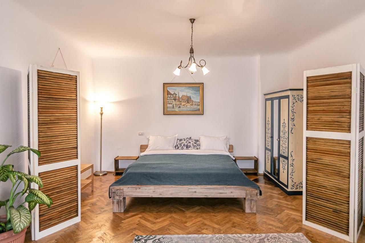 Ferienwohnung Saint John'S 22 Brașov Exterior foto