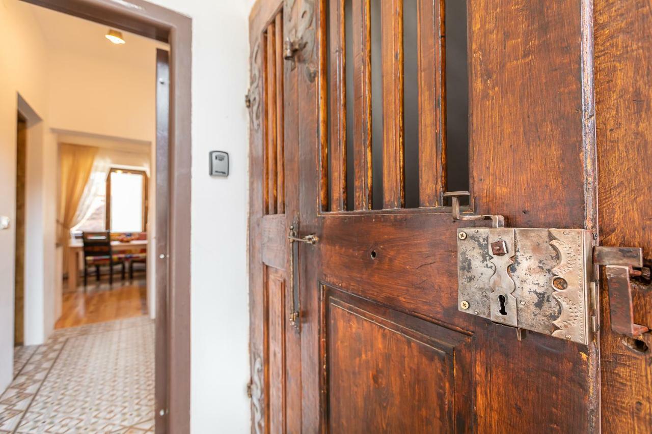 Ferienwohnung Saint John'S 22 Brașov Exterior foto